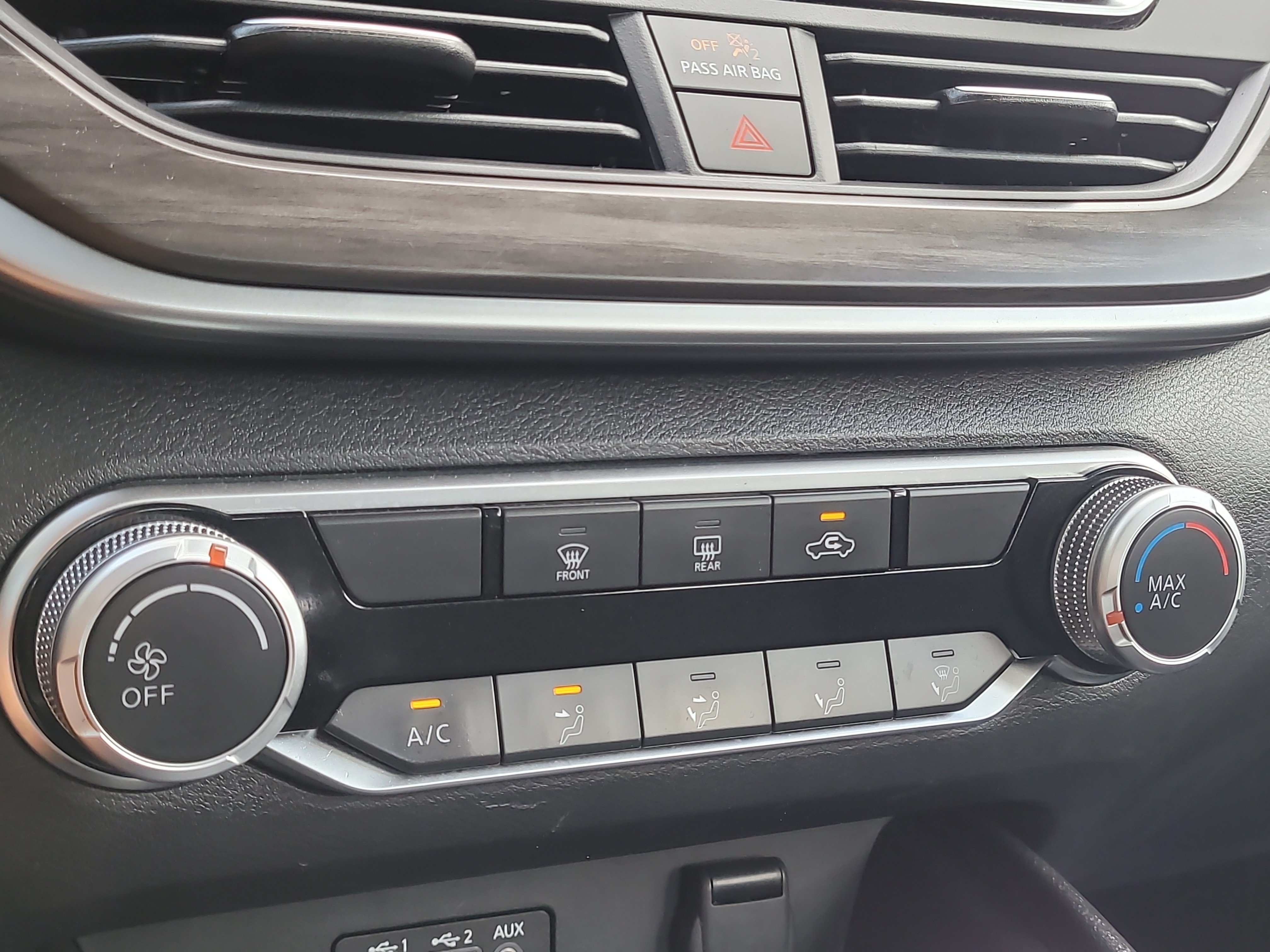 Used 2025 Gun Metallic Nissan SV image 23