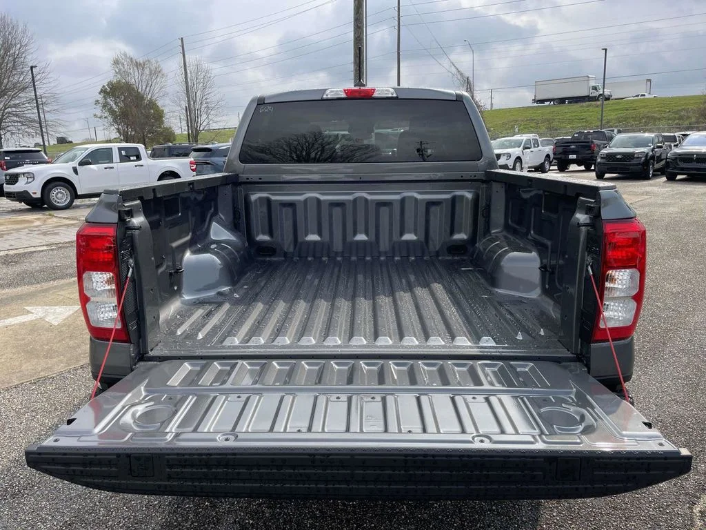 New 2026 Gray Ford XL image 10