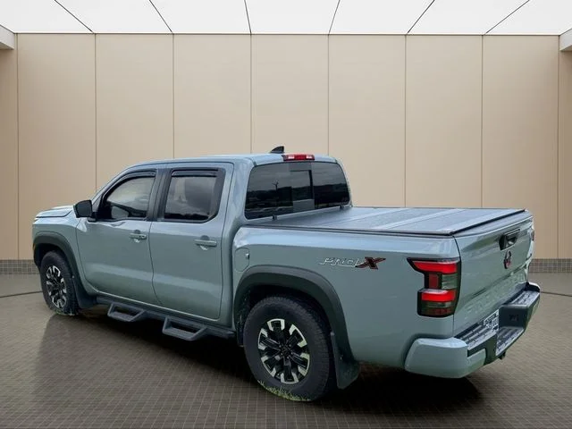 Used 2024 Gray Nissan PRO-X image 9