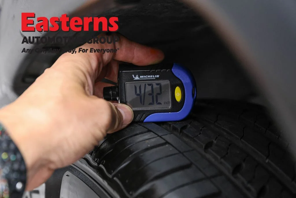 Used 2018 Black Jeep Latitude image 29