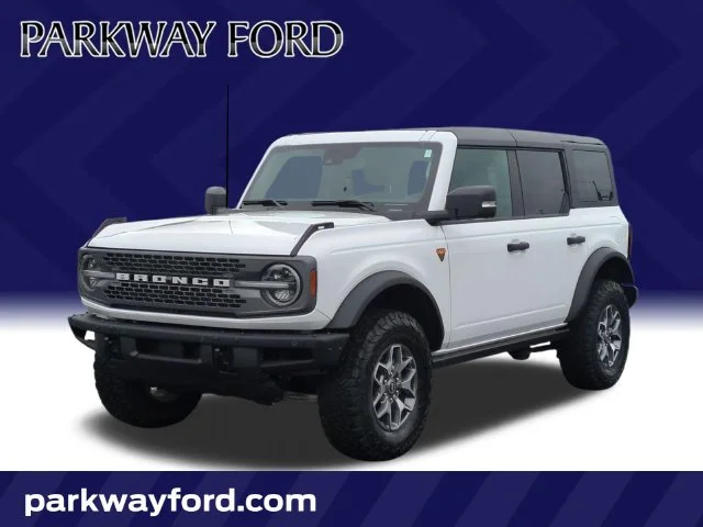 Used 2024 White Ford Badlands image 1