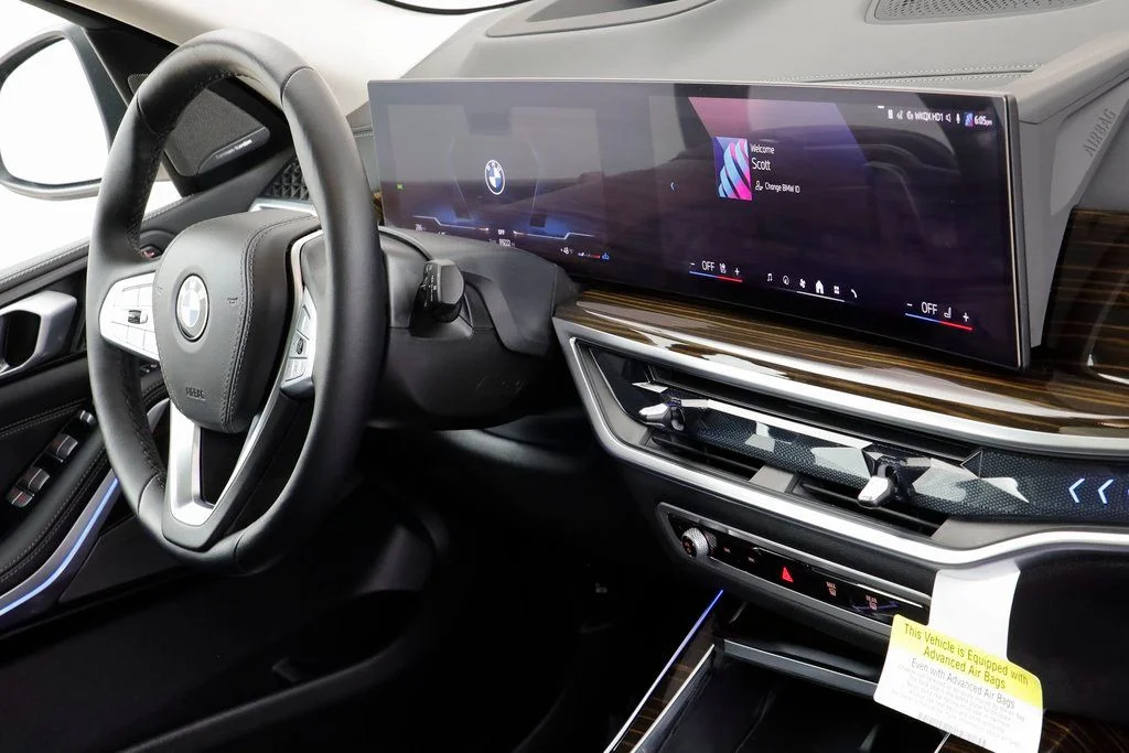 2026 BMW X7 40i - Photo 22