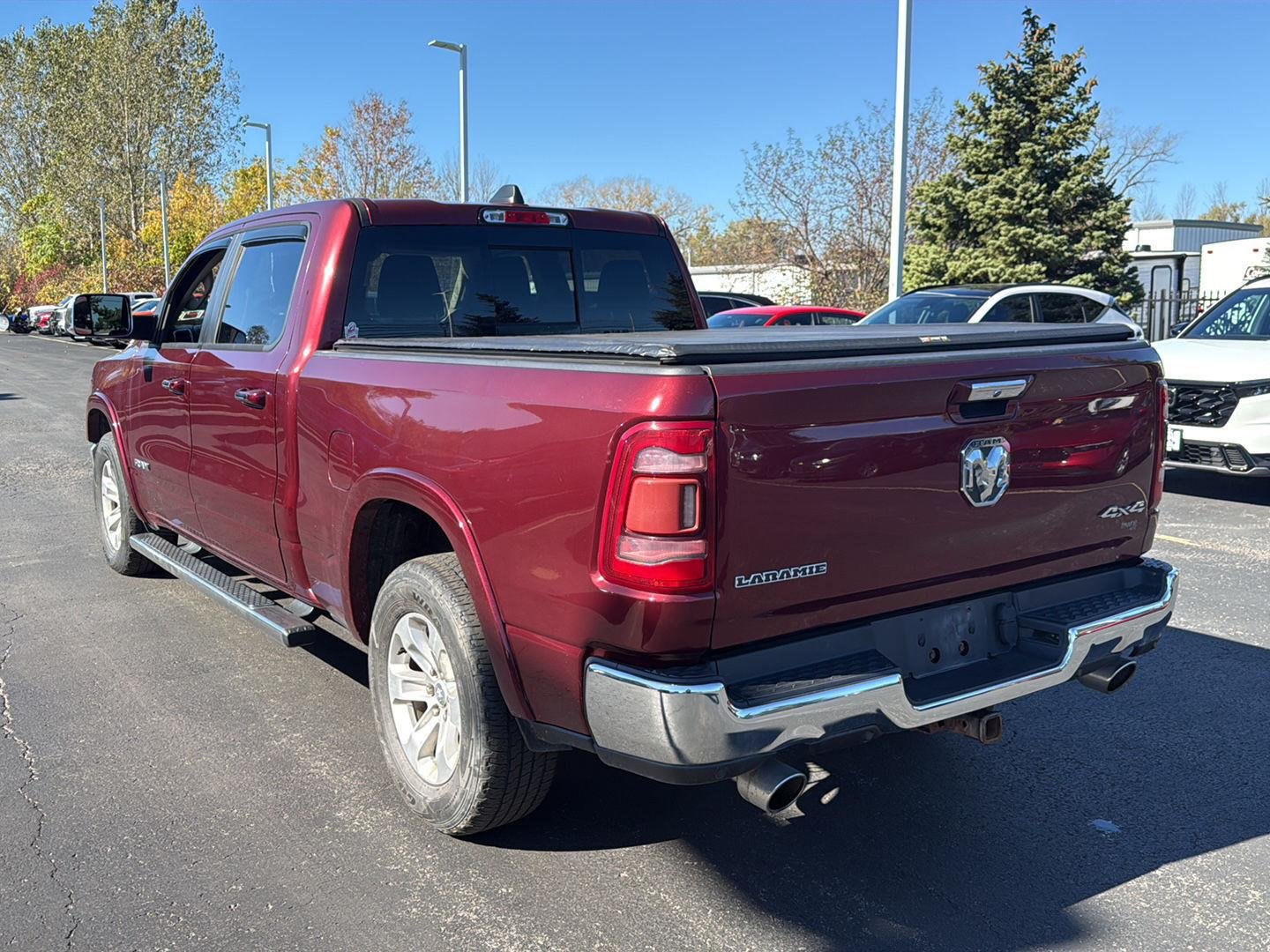 Used 2019 Delmonico Red Pearlcoat Ram Laramie image 9
