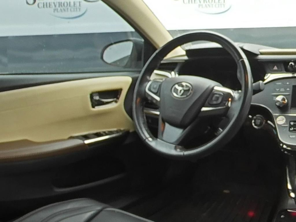 Used 2014 White Toyota Limited image 16