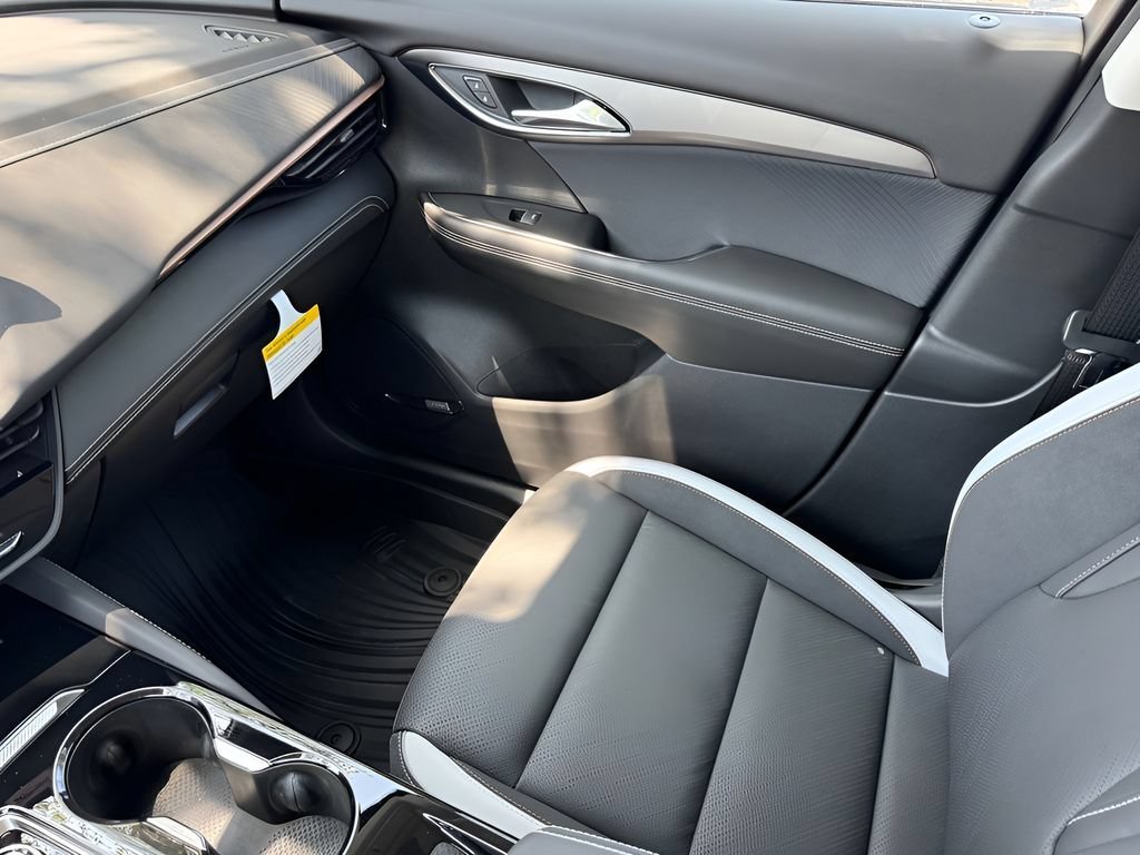 2026 Buick Envision Sport Touring - Photo 24