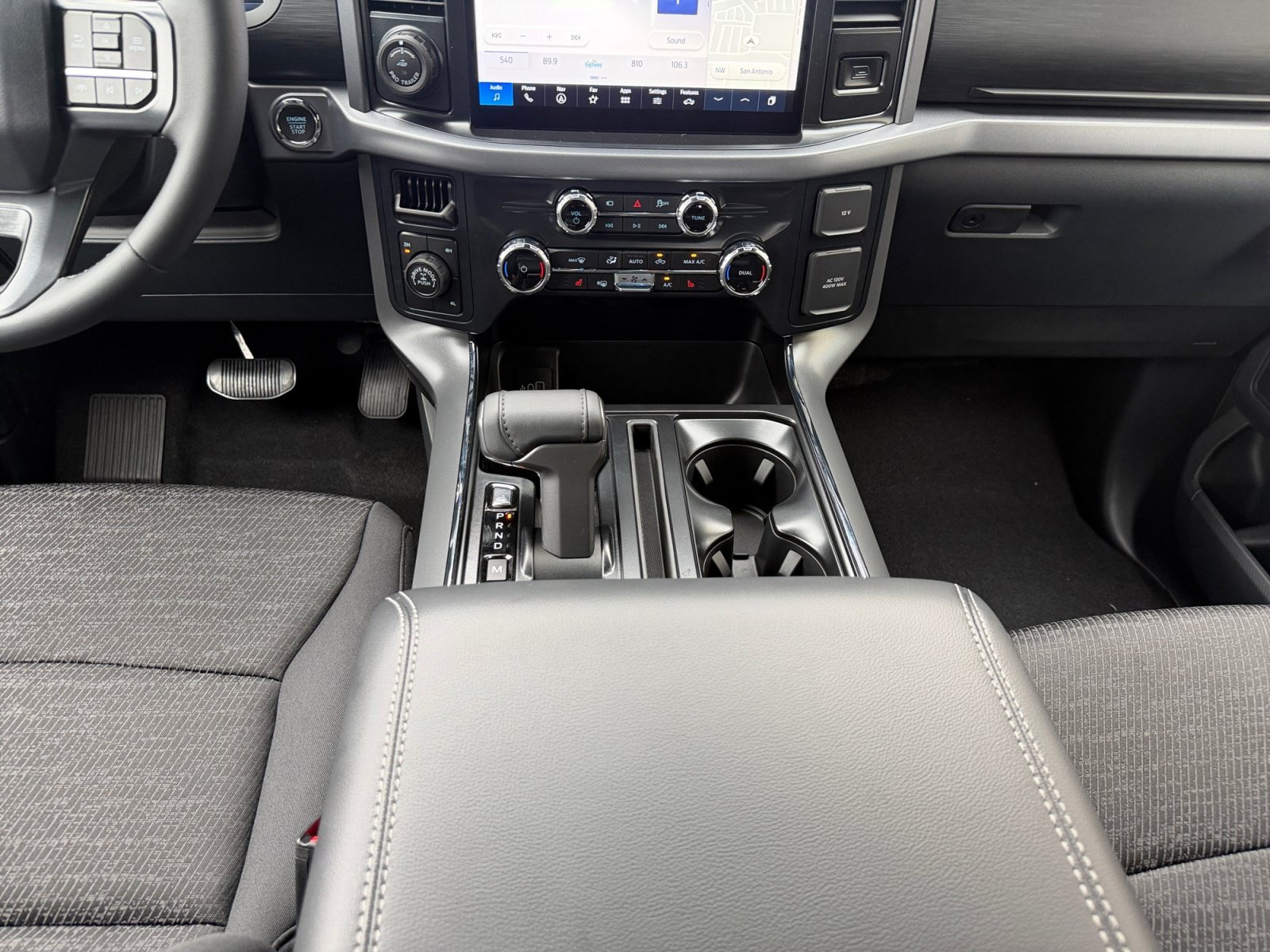 New 2026 Antimatter Blue Metallic Ford XLT image 12