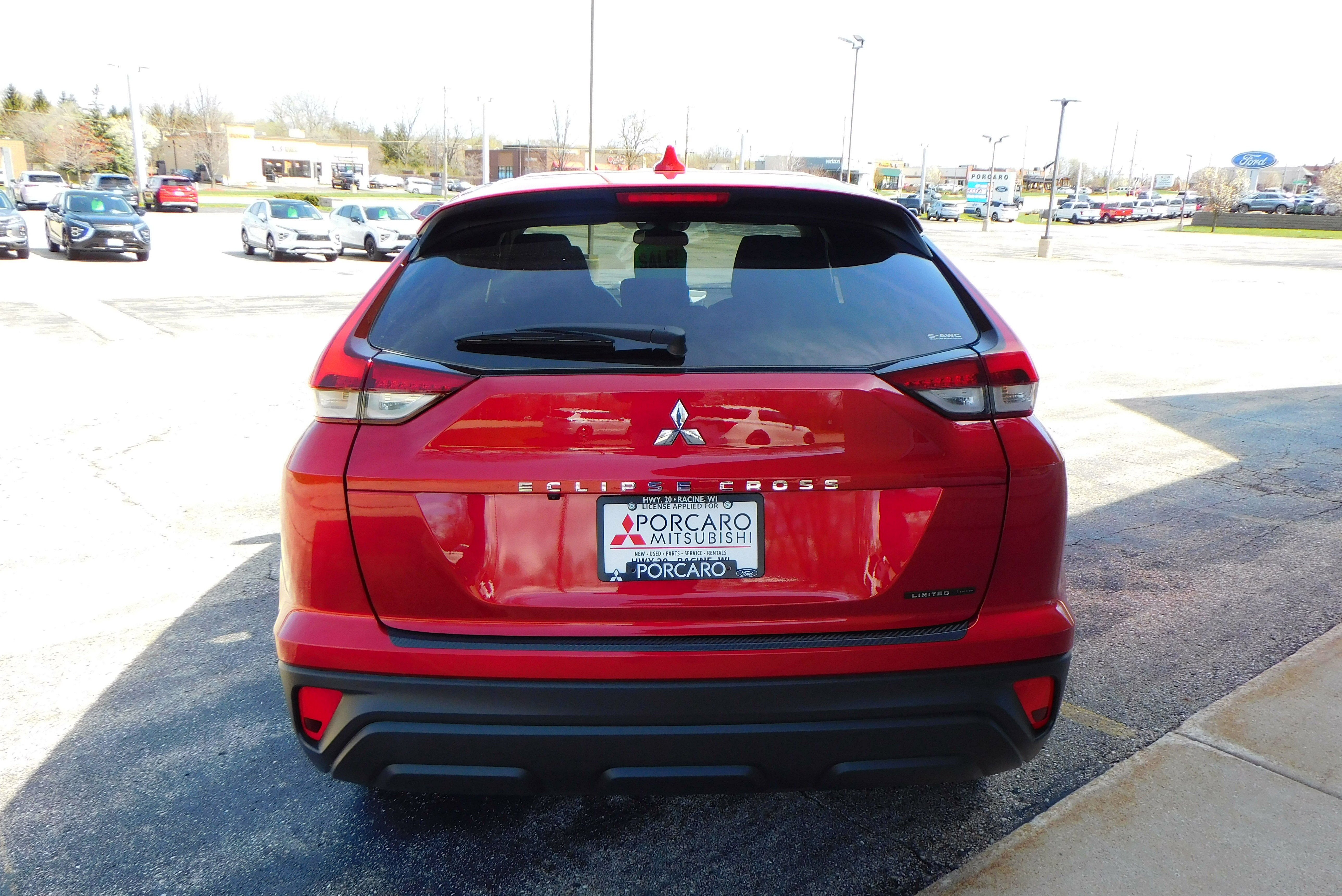 Used 2026 Red Diamond Mitsubishi LE image 4