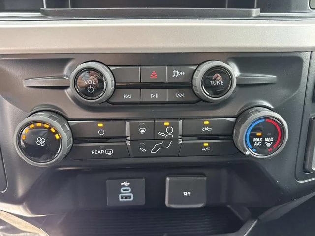 2026 Ford F-250 Super Duty XL - Photo 49