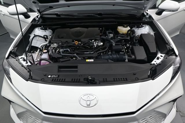 New 2026 Wind Chill Pearl Toyota XSE image 18