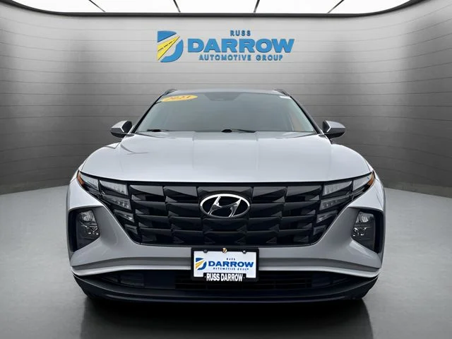 Used 2023 Silver Hyundai SEL image 8