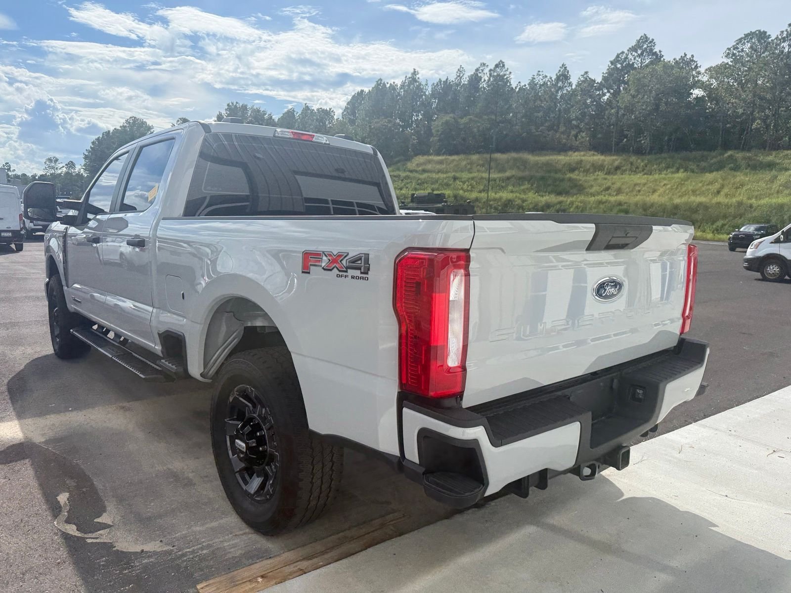 Used 2026 Avalanche Ford XL image 5