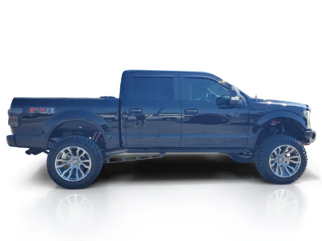 Used 2018 Shadow Black Ford XL image 8