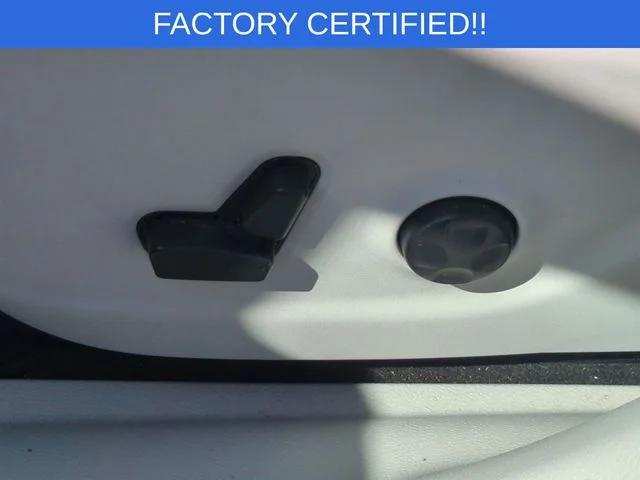 Used 2019 White Jeep Limited image 17