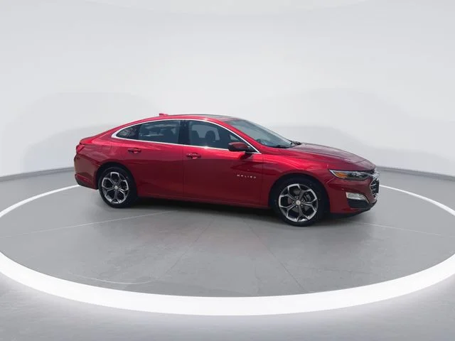 Used 2024 Red Chevrolet LT image 9