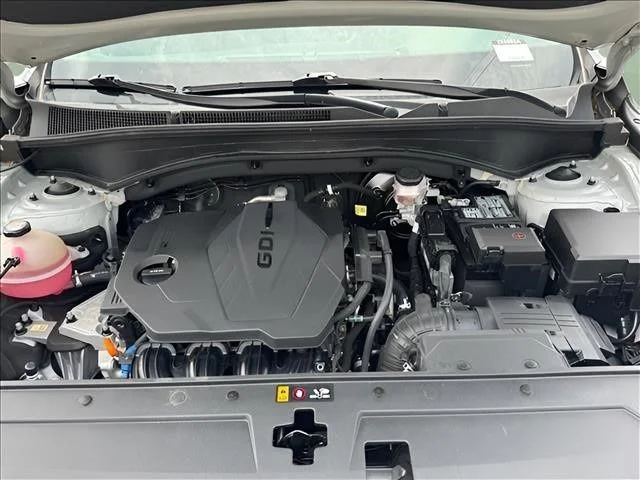 Used 2022 Silver Hyundai SEL image 18