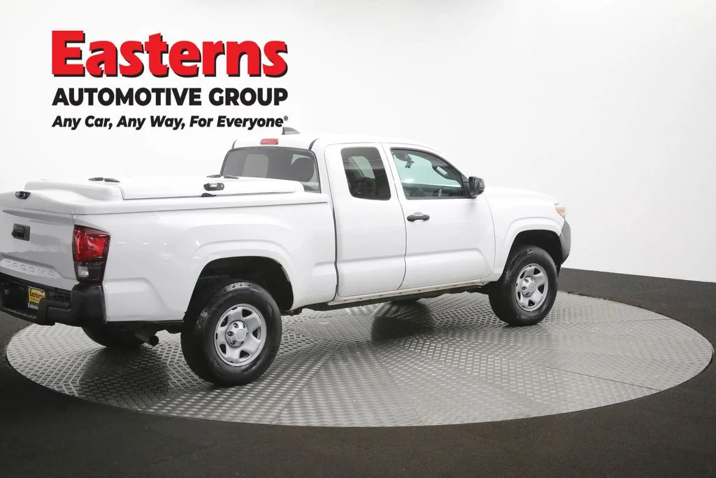 Used 2020 White Toyota SR image 41