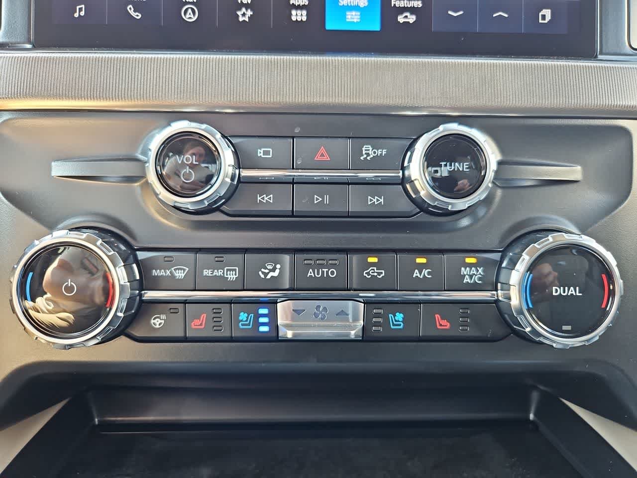 New 2026 Marsh Gray Ford F-350® Platinum® image 18