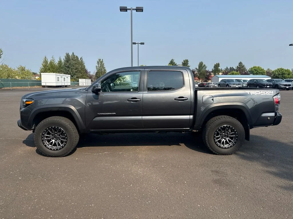 Used 2020 Magnetic Gray Metallic Toyota TRD Off-Road image 4