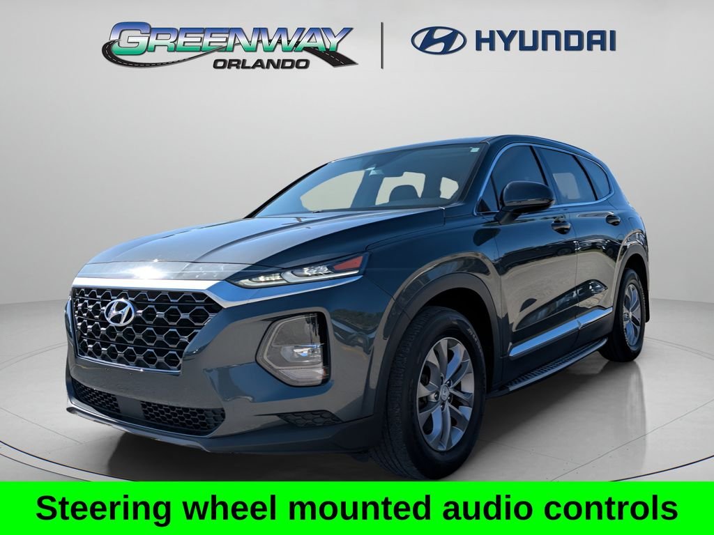 Used 2020 Green Hyundai SE image 4