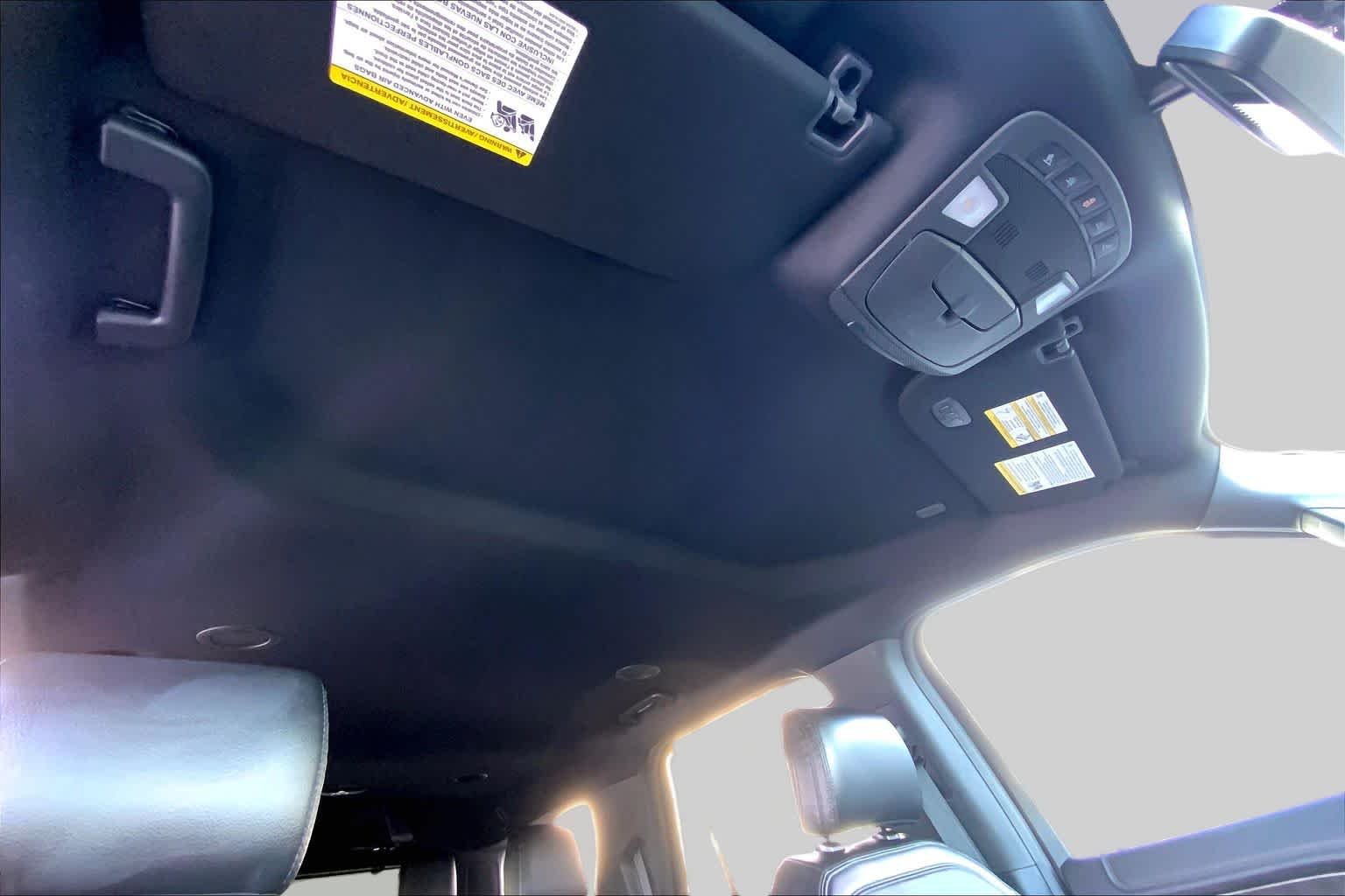 Used 2019 Magnetic Ford Limited image 13