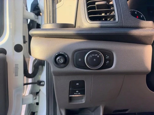 Used 2024 White Ford XLT image 19