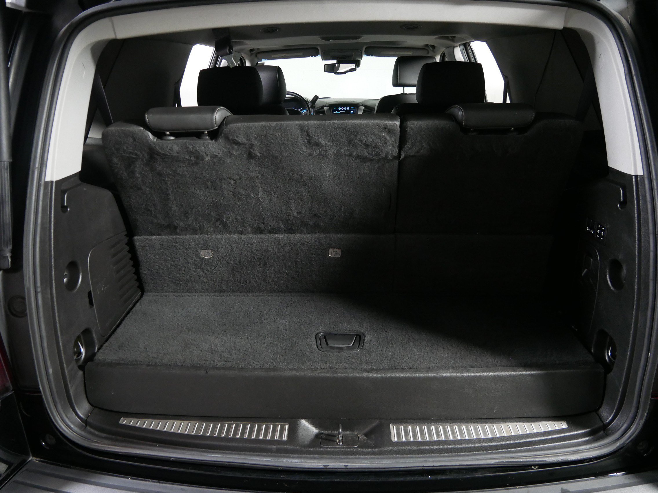 Used 2017 Black Chevrolet LT image 18