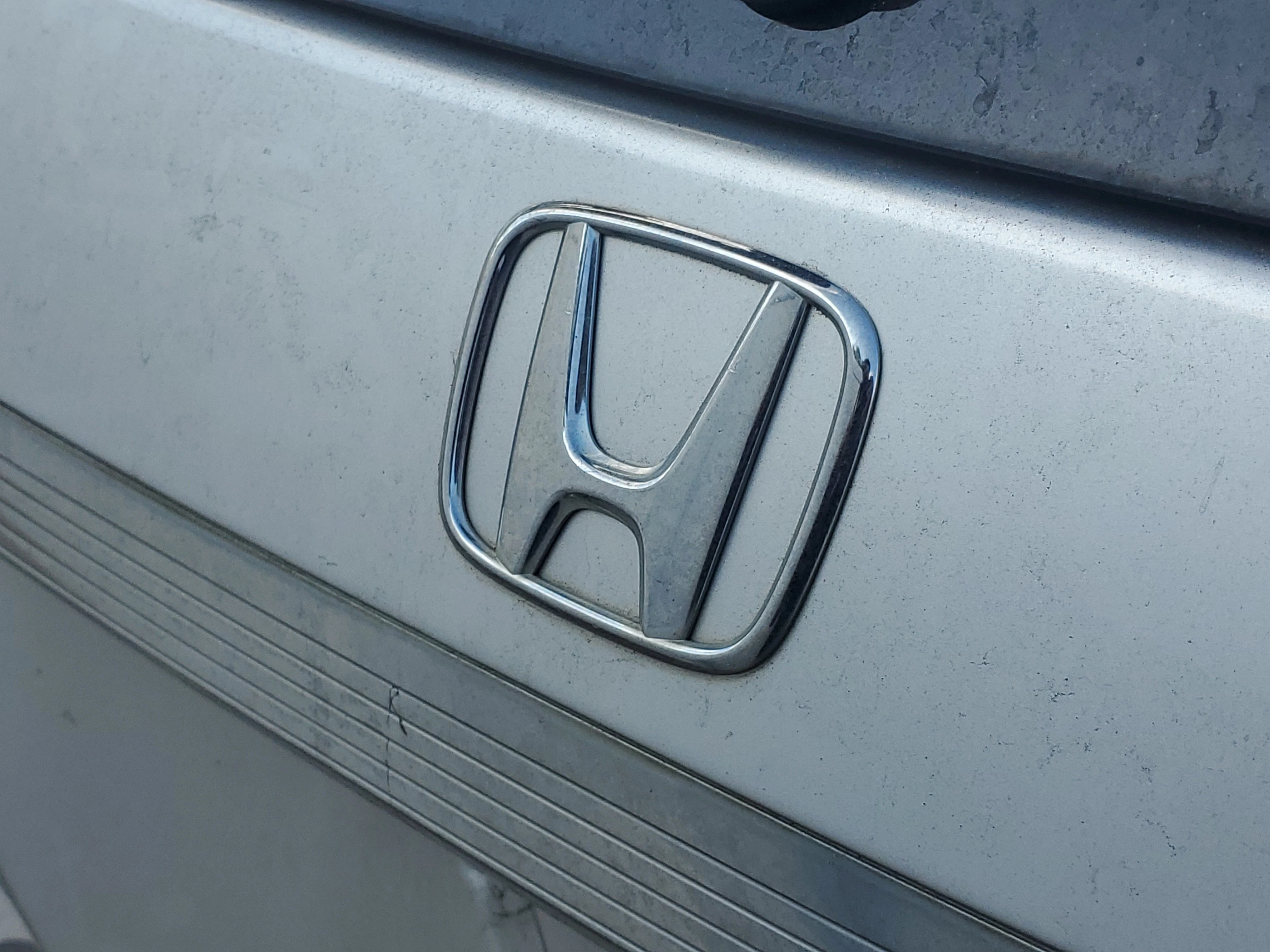 Used 2011 Silver Honda EX-L image 7