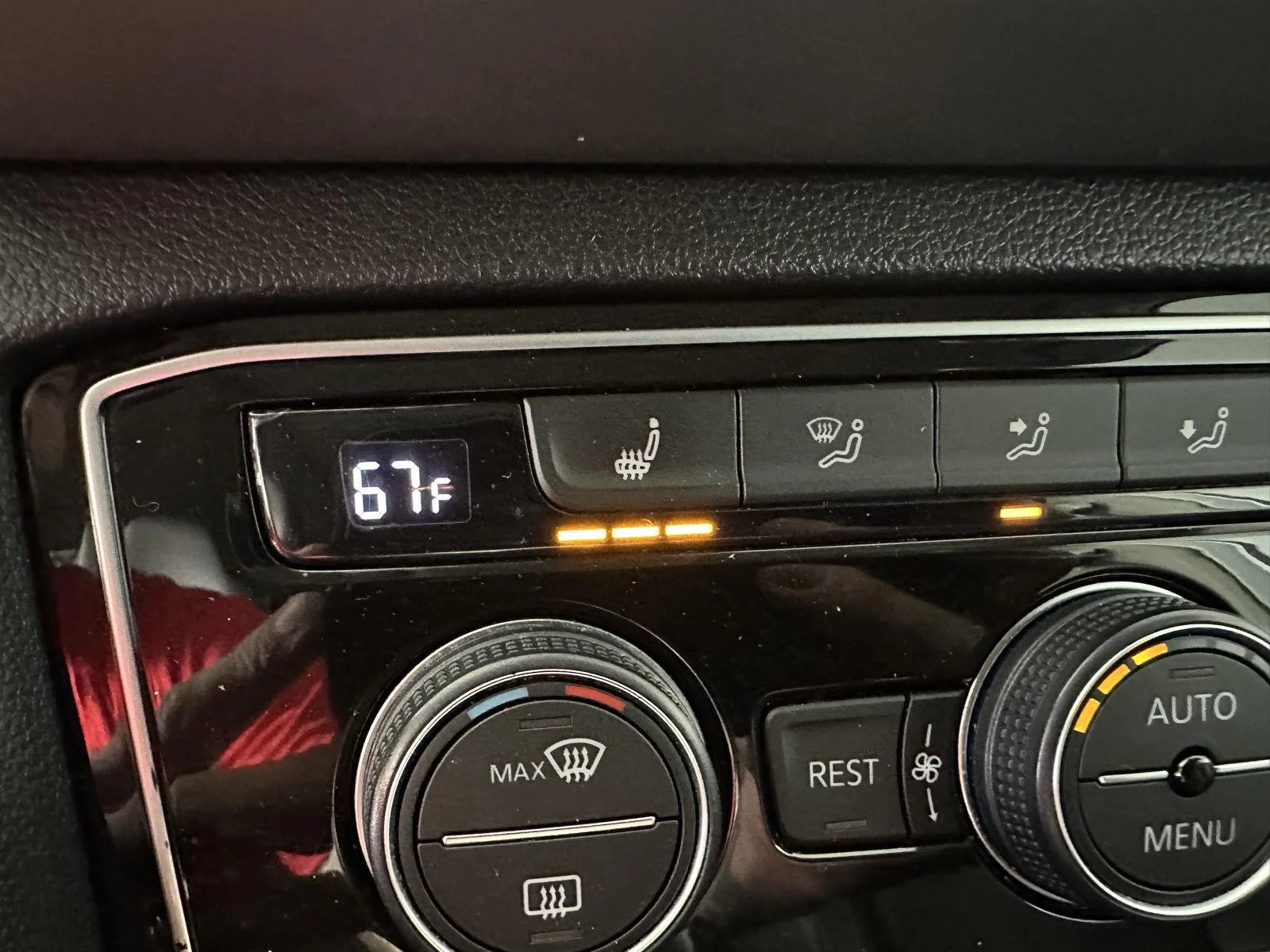 Used 2019 Platinum Gray Metallic Volkswagen 3.6L V6 SEL R-Line image 21