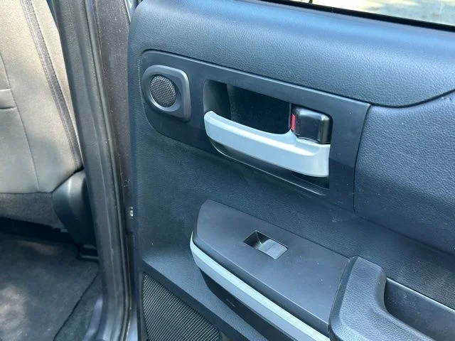 Used 2018 Gray Toyota SR5 image 43