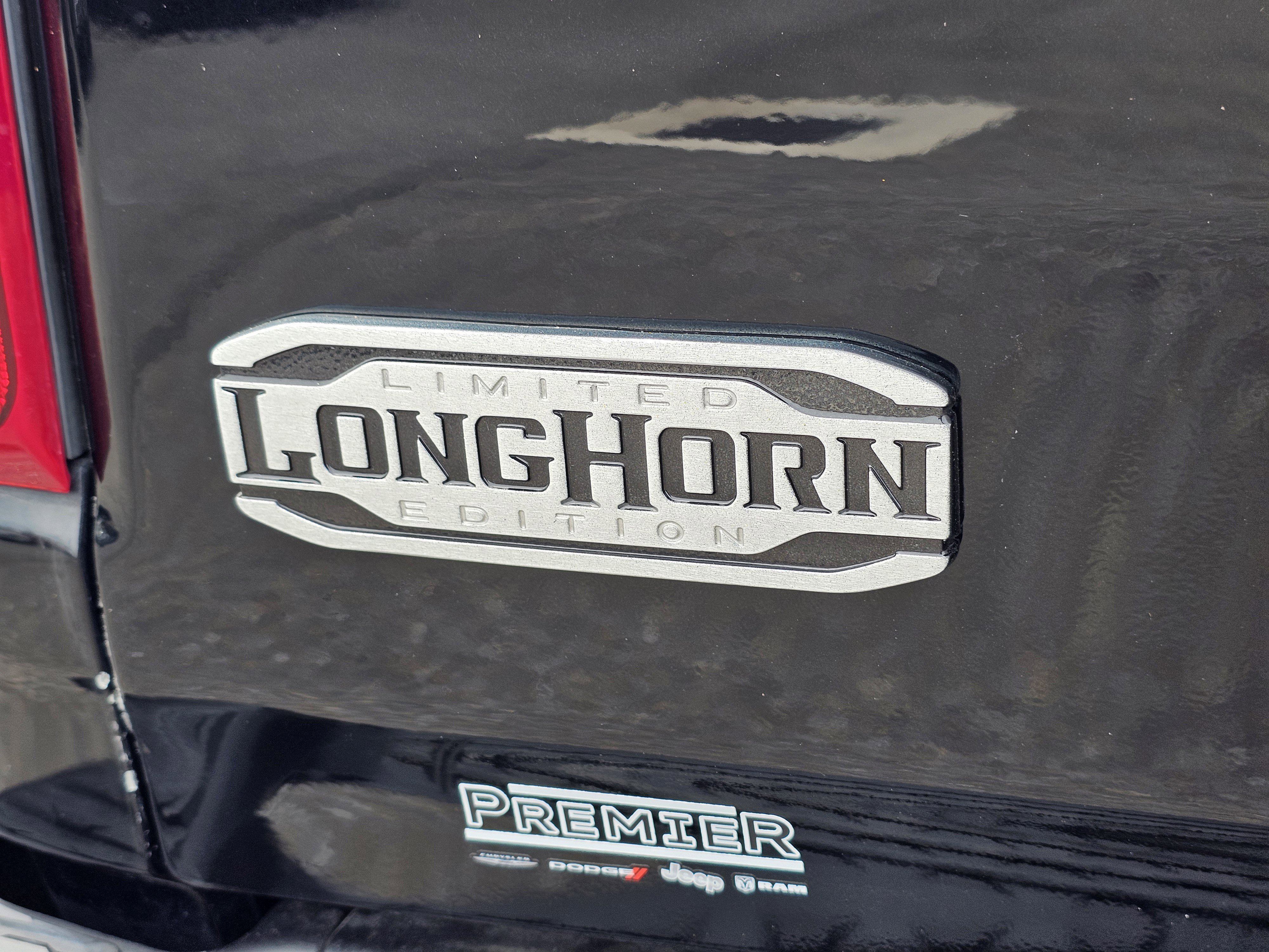 Used 2022 Diamond Black Crystal Pearlcoat Ram Longhorn image 11