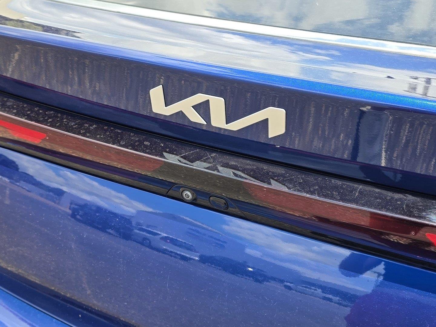 Used 2025 Yacht Blue Kia GT-Line image 31