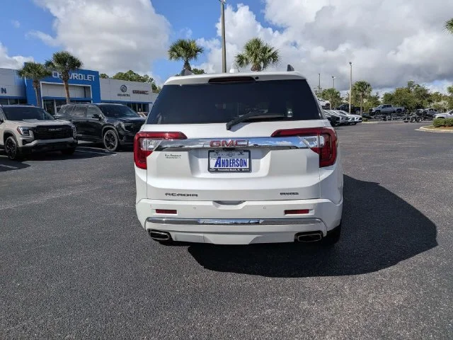 Used 2021 WHITE FROST TRICOAT GMC Denali image 4
