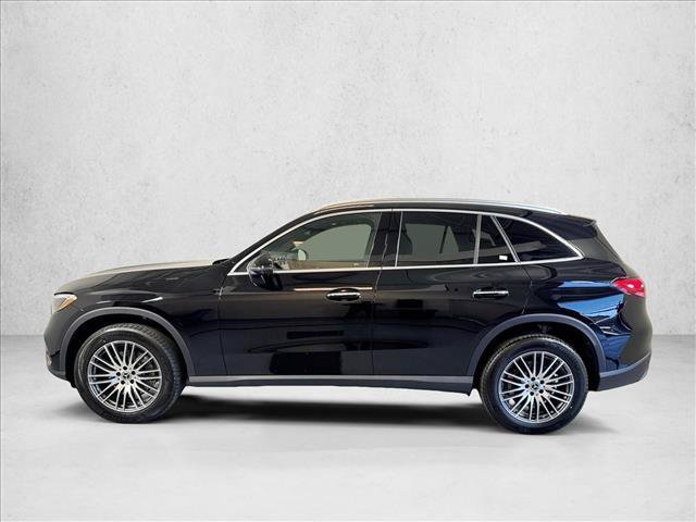 New 2026 Black Mercedes-Benz GLC 300 image 38