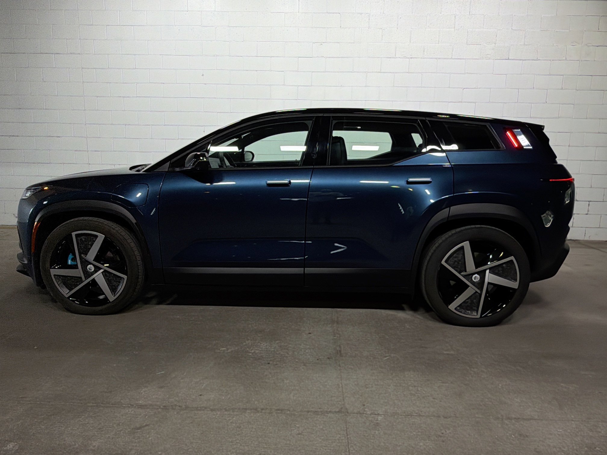 Used 2023 Fisker Ocean One with VIN VCF1ZBU2XPG004723 for sale in Tampa, FL