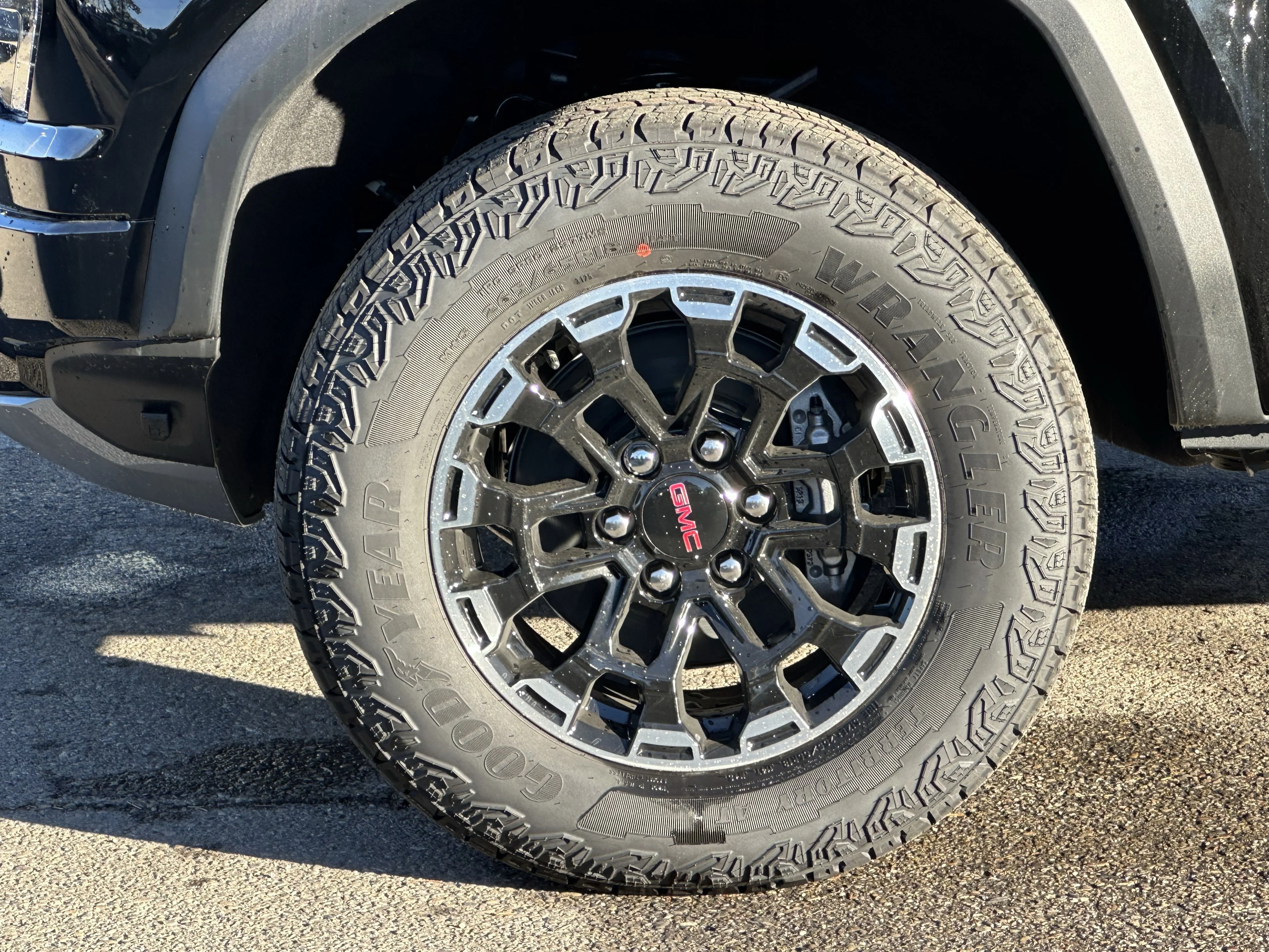 New 2026 Onyx Black GMC AT4 image 8