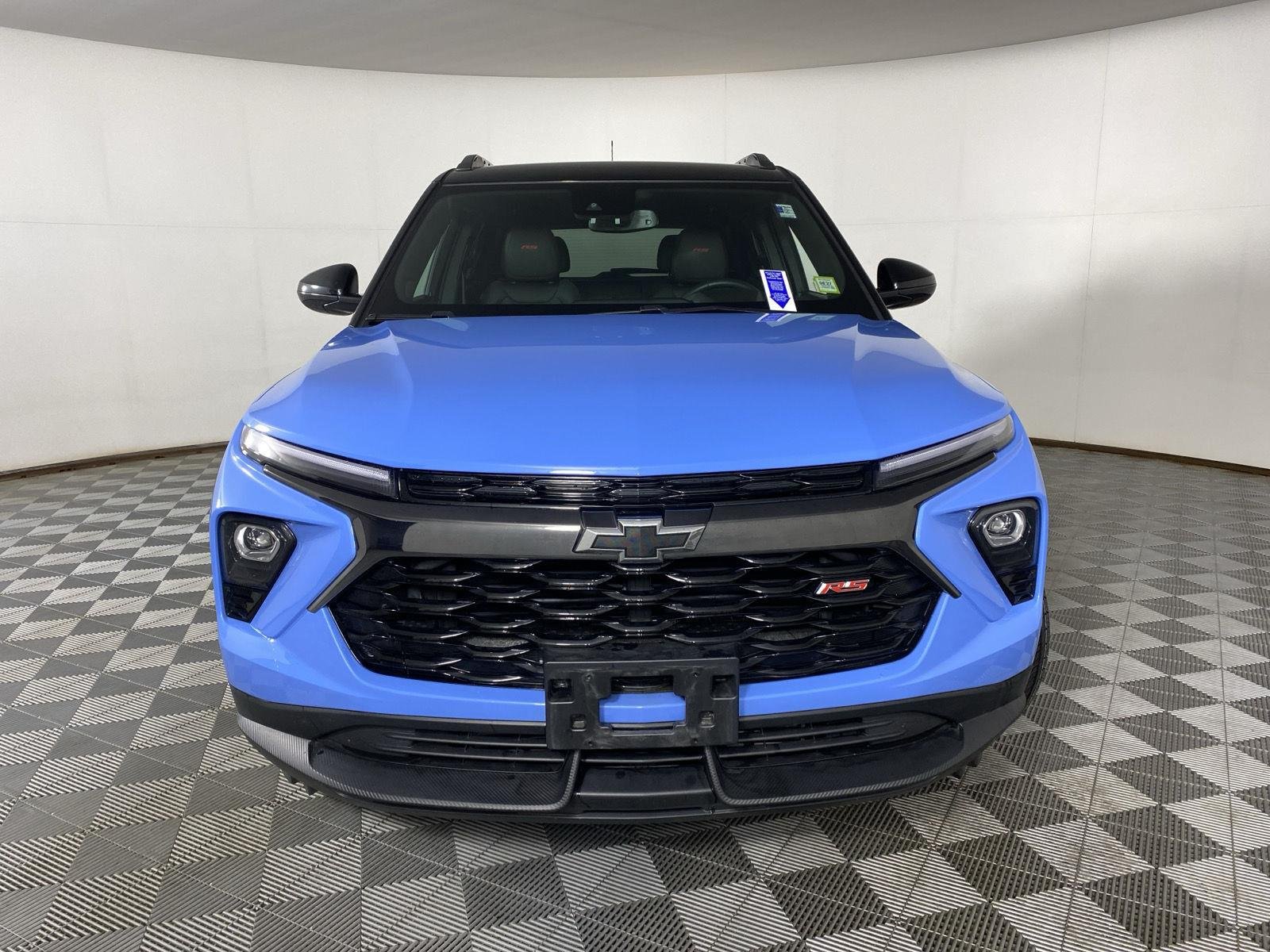 Used 2024 Fountain Blue Chevrolet RS image 2