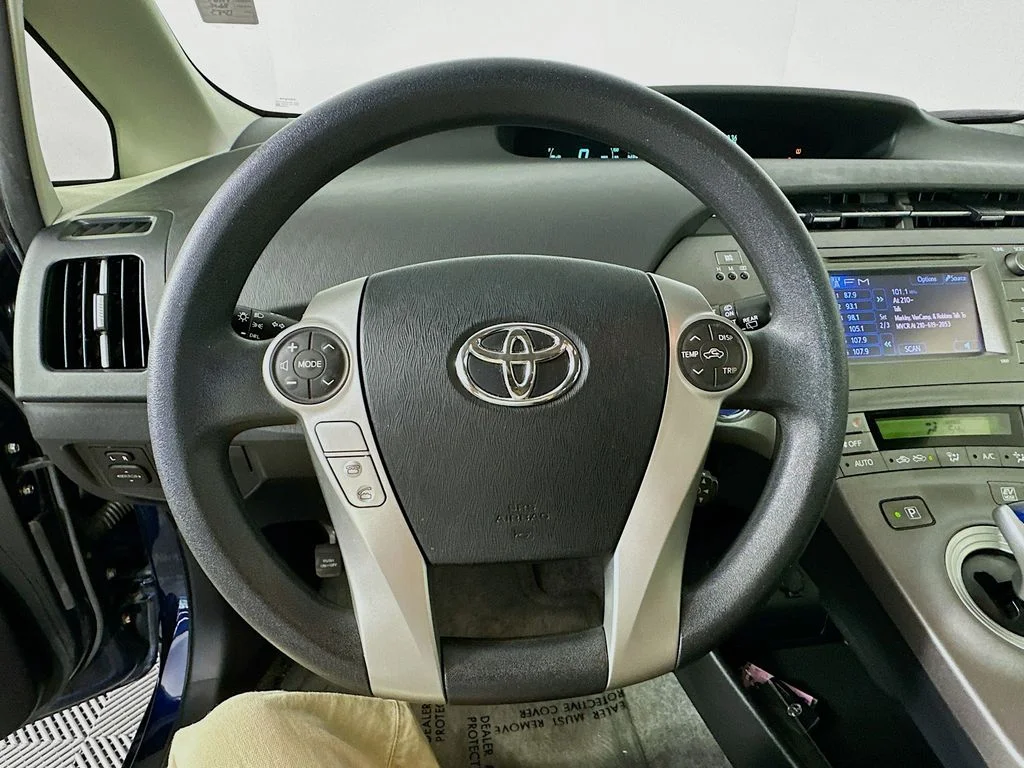 Used 2013 Nautical Blue Metallic Toyota Two image 12