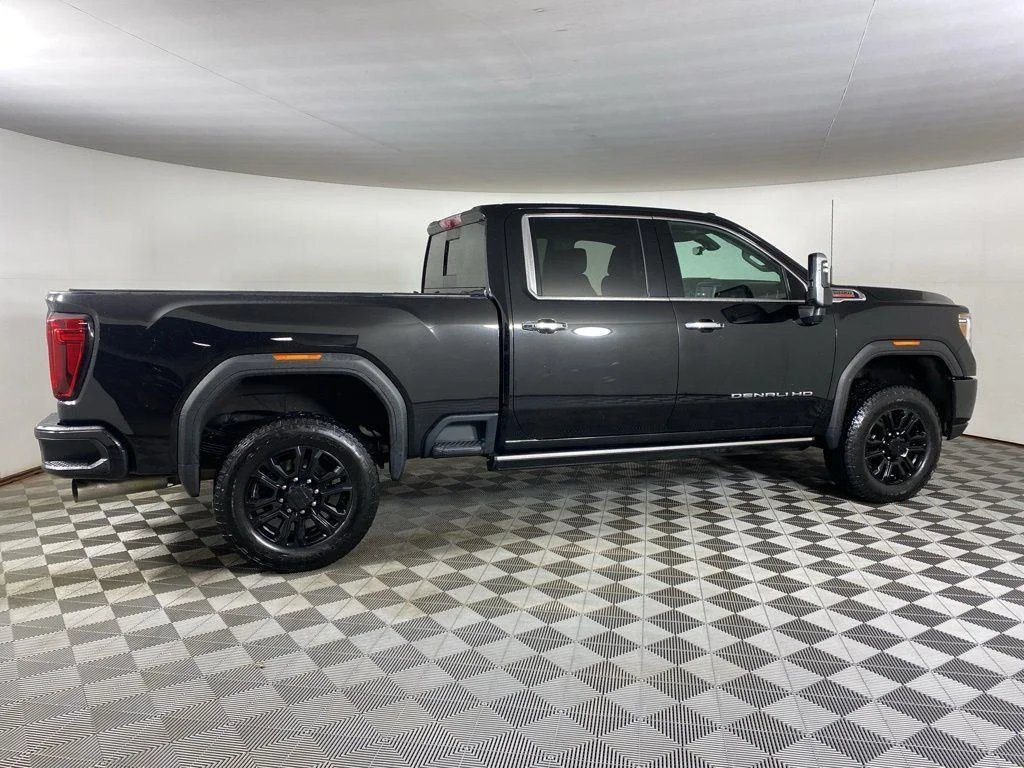 Used 2023 Ebony Twilight Metallic GMC Denali image 8