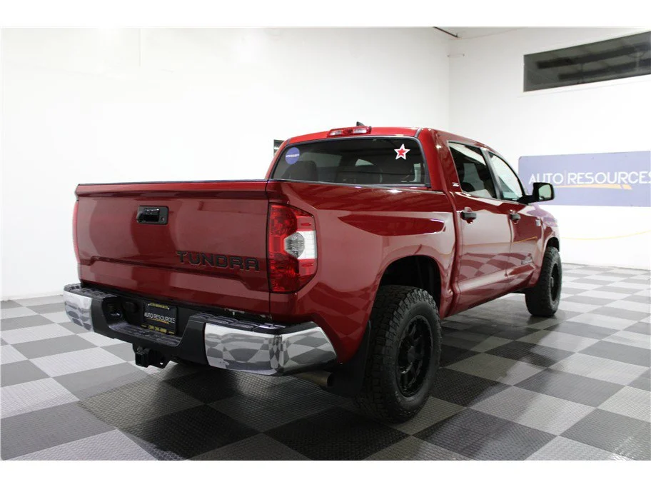 2021 Toyota Tundra SR5 - Photo 4