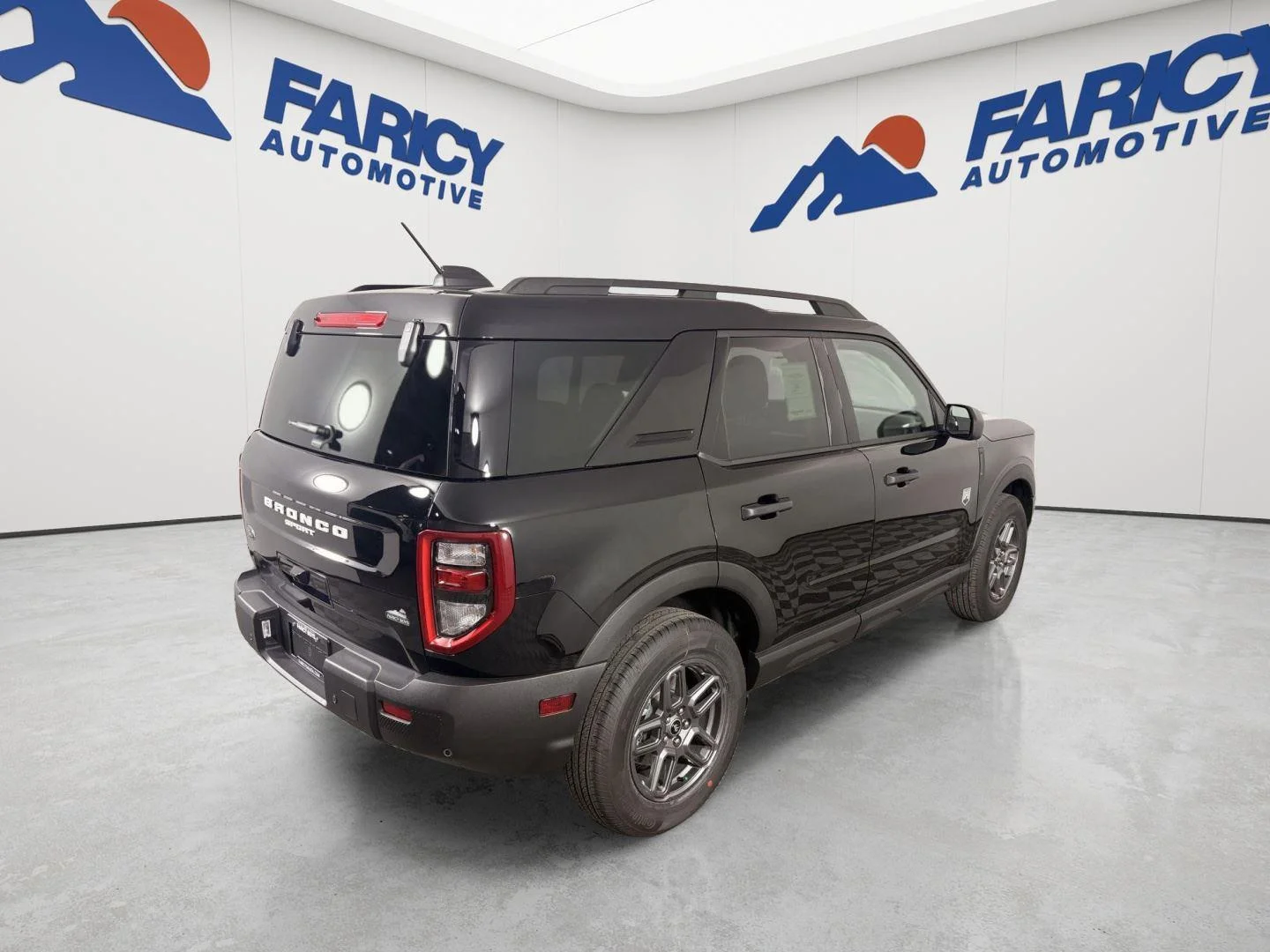 Used 2025 Shadow Black Ford Big Bend image 9
