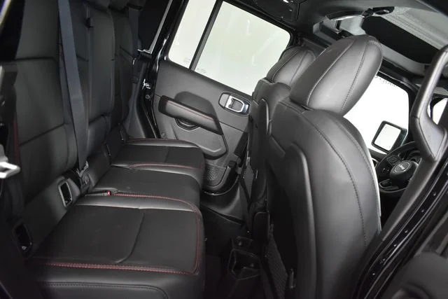 New 2026 Black Clearcoat Jeep Rubicon X image 15