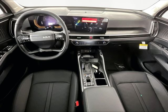 Used 2026 White Kia S image 6