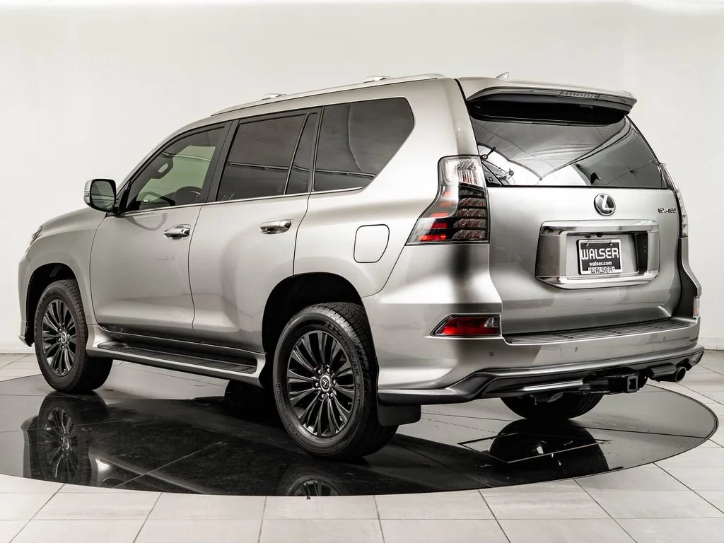 Used 2023 Atomic Silver Lexus 460 image 6