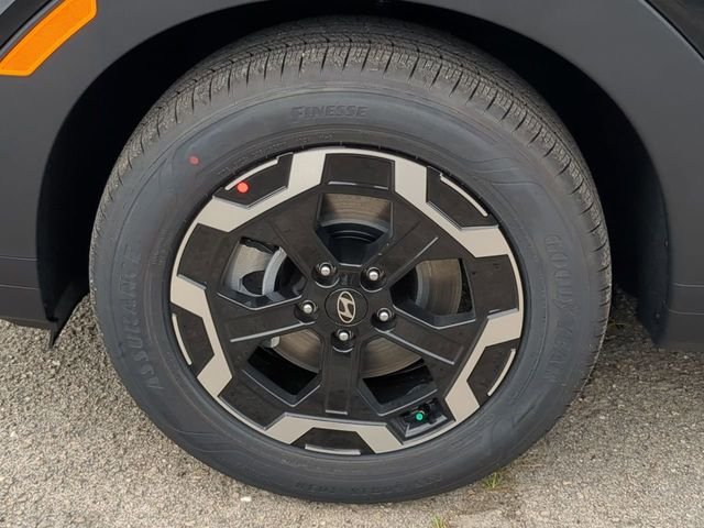 New 2026 Black Hyundai SE FWD image 38
