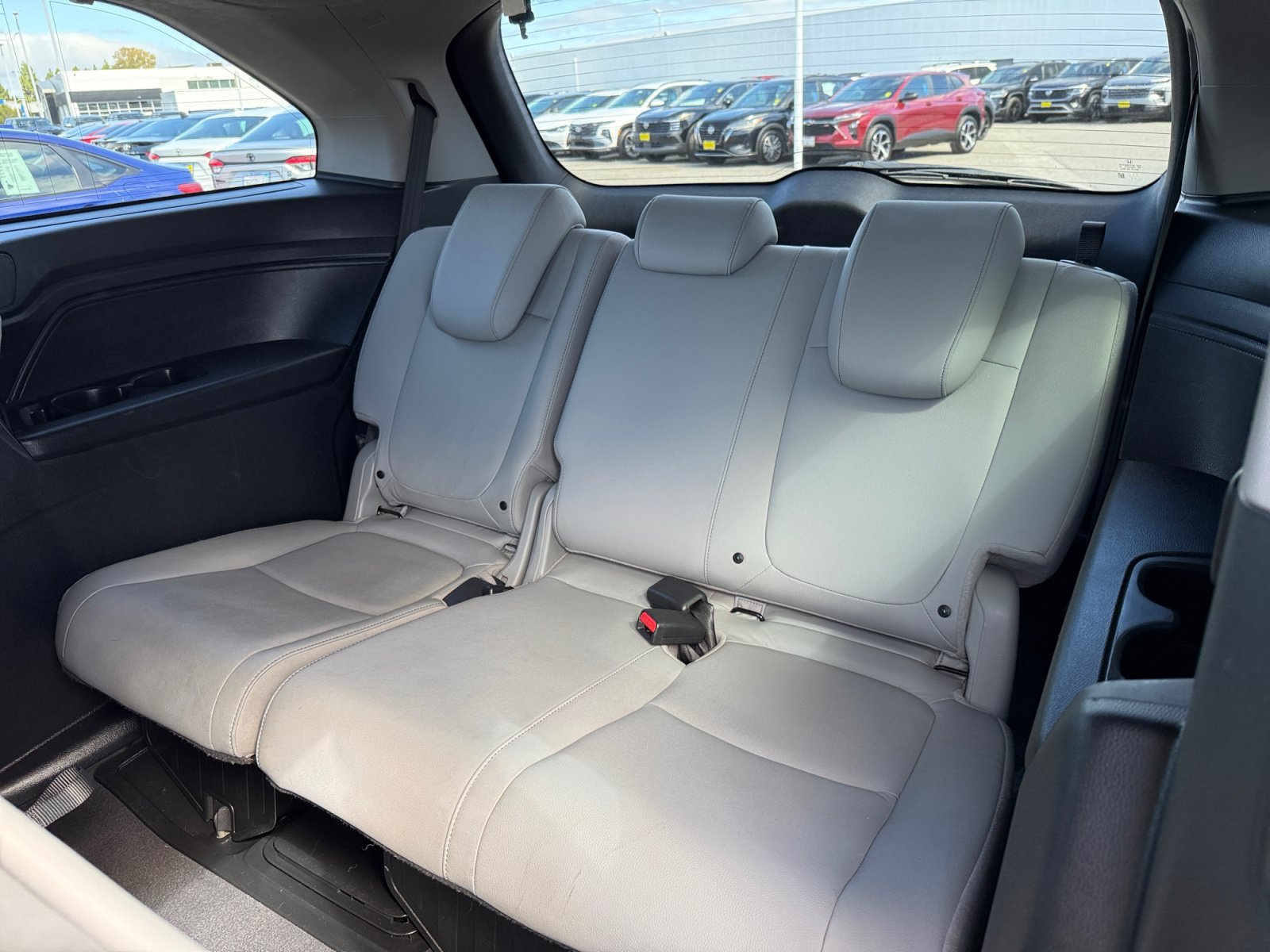 Used 2021 Obsidian Blue Pearl Honda EX-L image 21