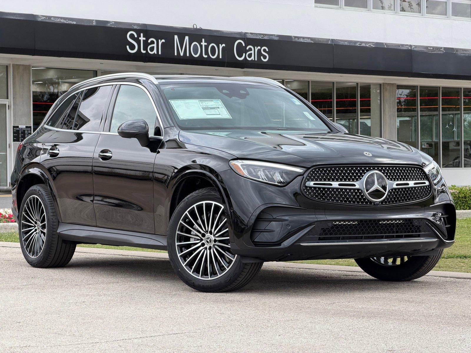 New 2026 Black Mercedes-Benz GLC 300 image 25
