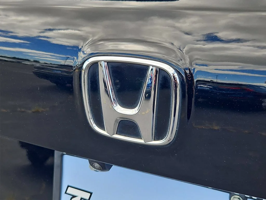 Used 2020 Black Forest Pearl Honda EX-L image 25