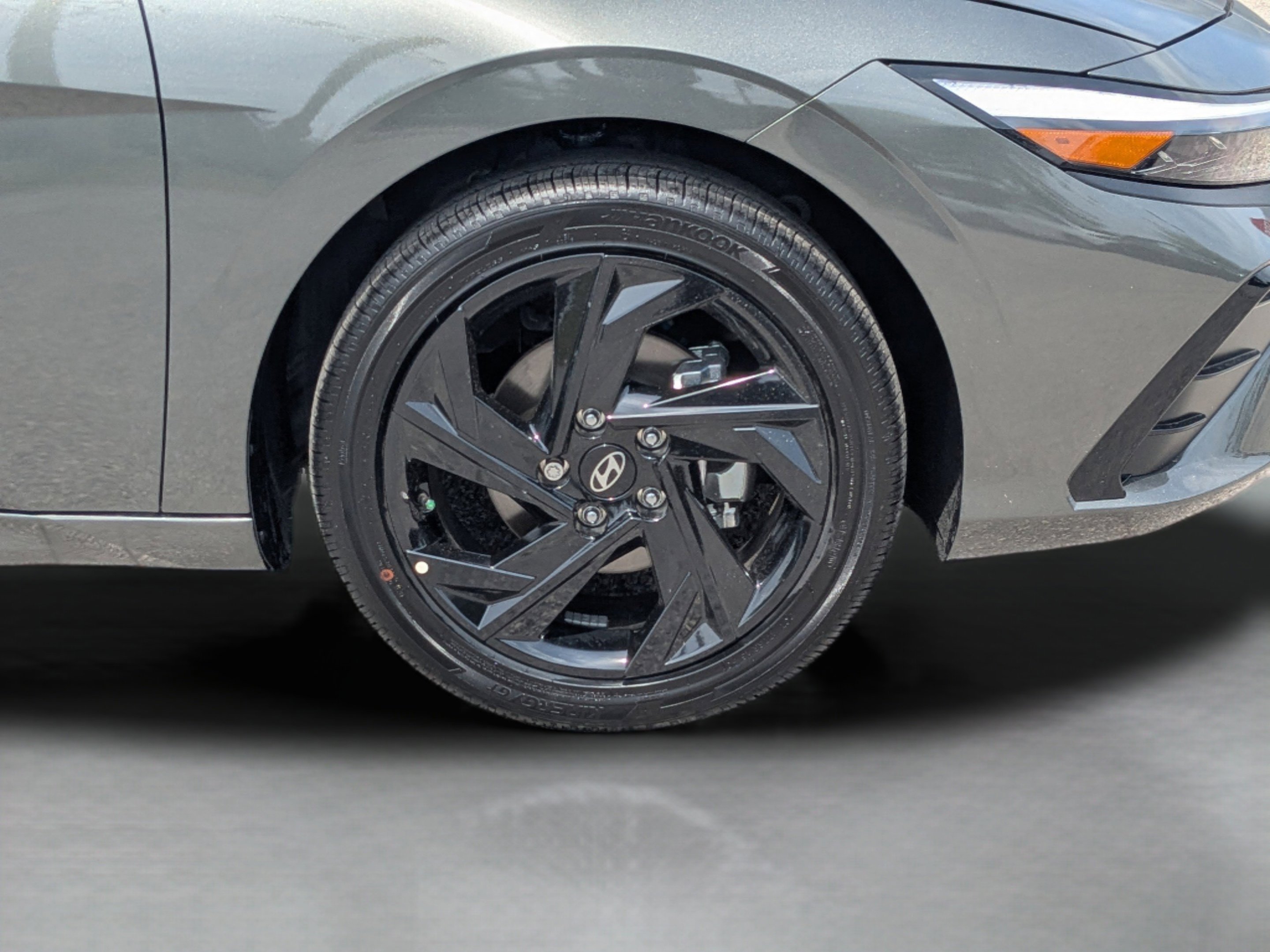 New 2026 Amazon Gray Hyundai SEL Sport Premium image 11