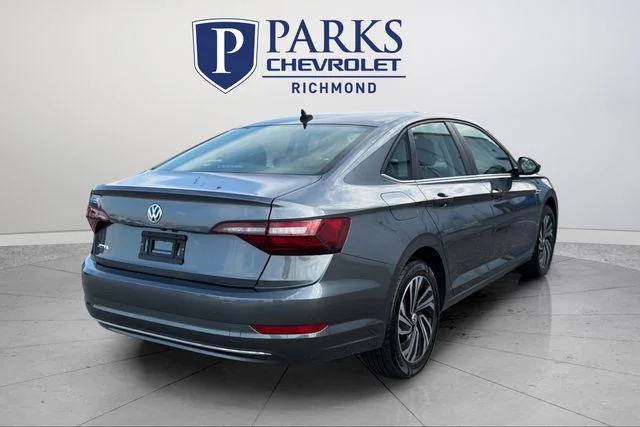 Used 2020 Gray Volkswagen SEL image 7