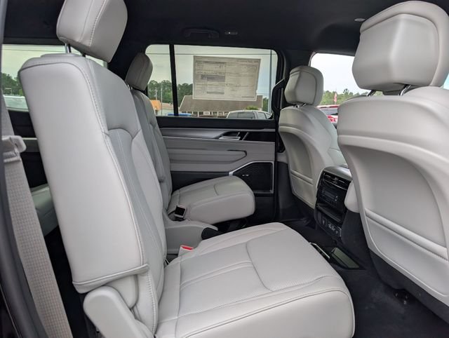 New 2026 High Gloss Black Exterior Paint Jeep  image 32